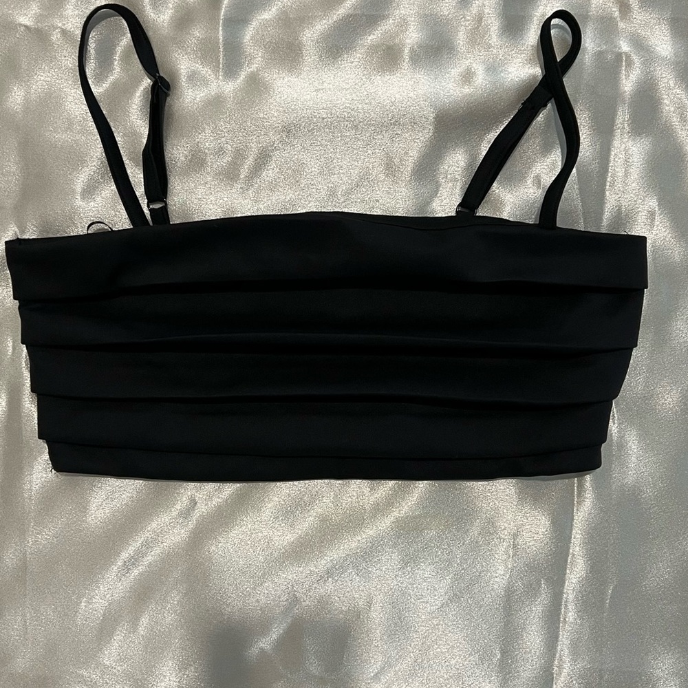 Nobu pleaded crop top